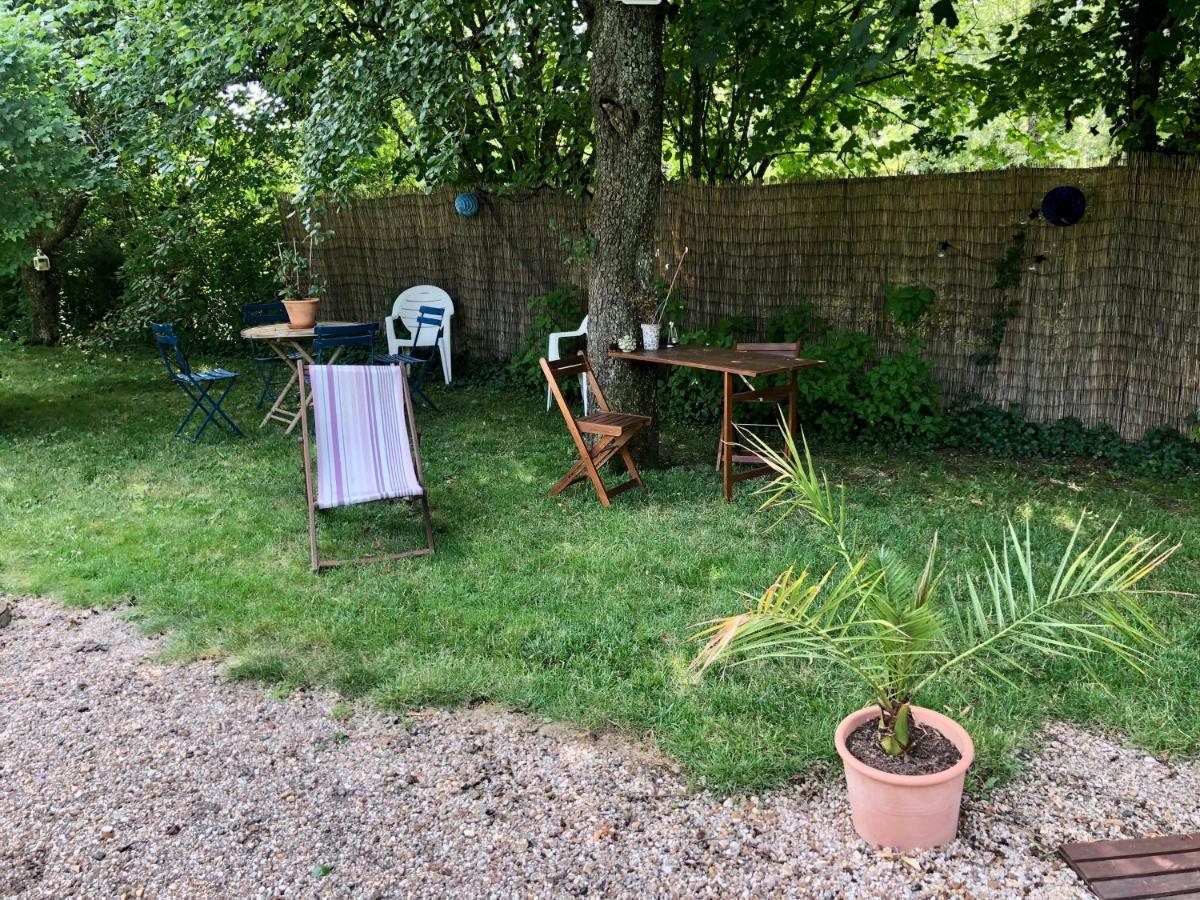 Les Glycines De Bougy Bed & Breakfast Luaran gambar